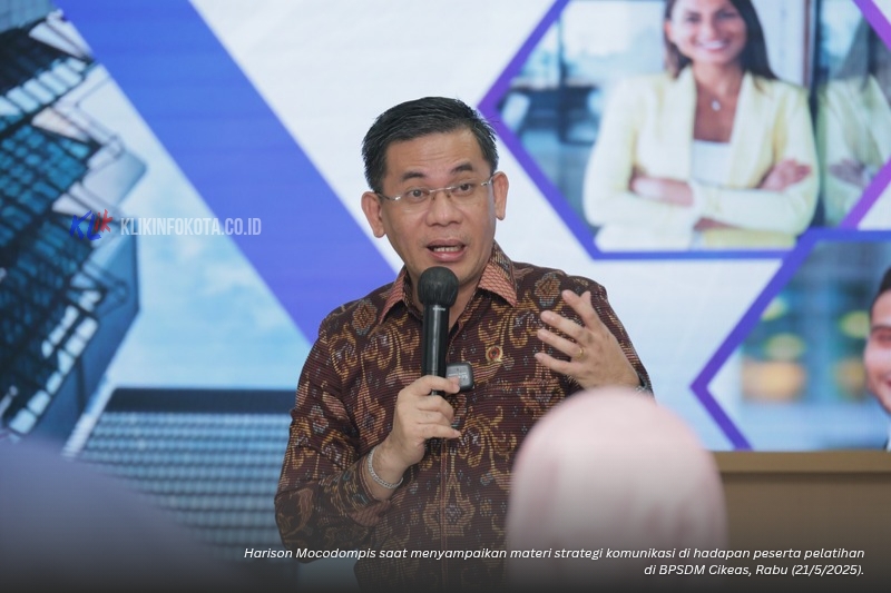 Harison-Mocodompis-pelatihan-strategi-komunikasi