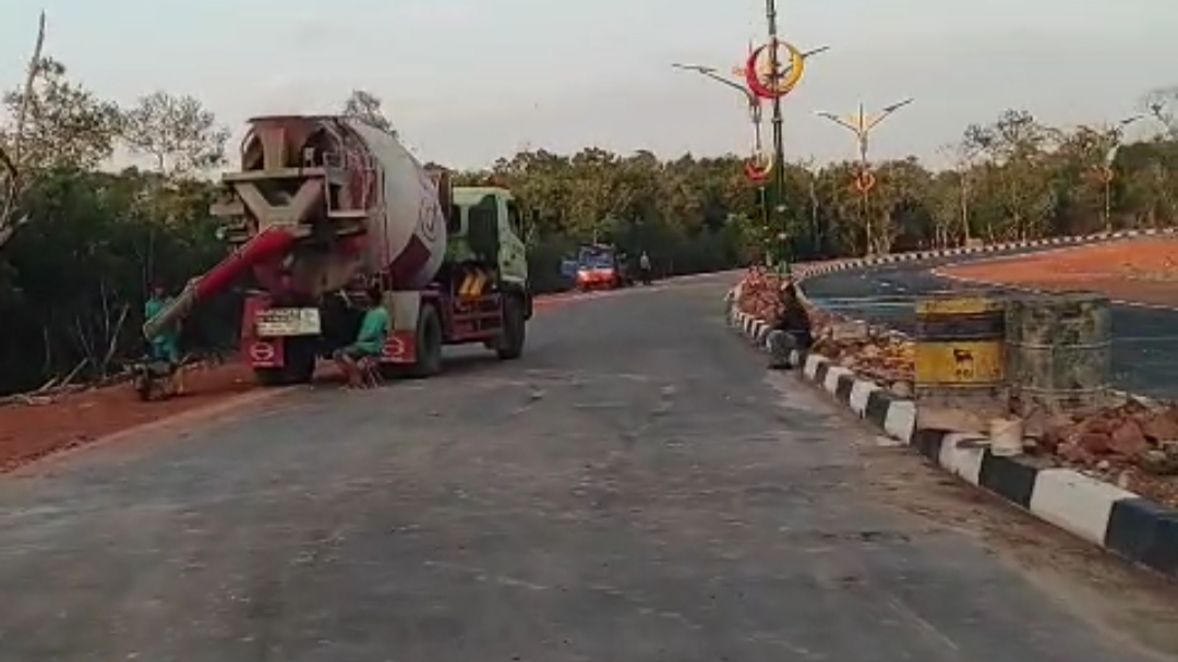 LSM ZARKA Desak Uji Teknis Independen Jalan Kampung Bebek, Minta PPK Buka Mekanisme Pengawasan