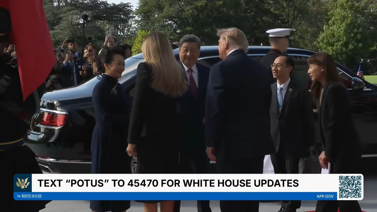 Trump dan Xi Bertemu di Washington, AS-China Perpanjang Gencatan Dagang hingga Januari 2027