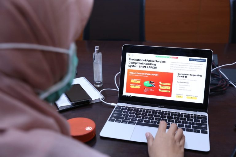 20201118_-_Strategi_Sistem_Pelayanan_Publik_Hadapi_Era_VUCA_2
